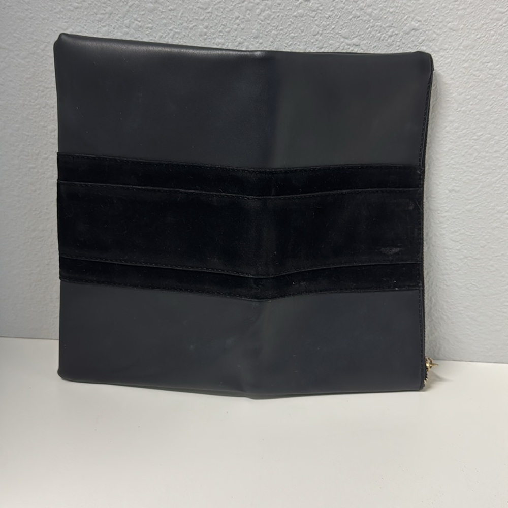 Summer & Rose Black vegan Leather Clutch with Gold Zipper - Picture 2 of 4